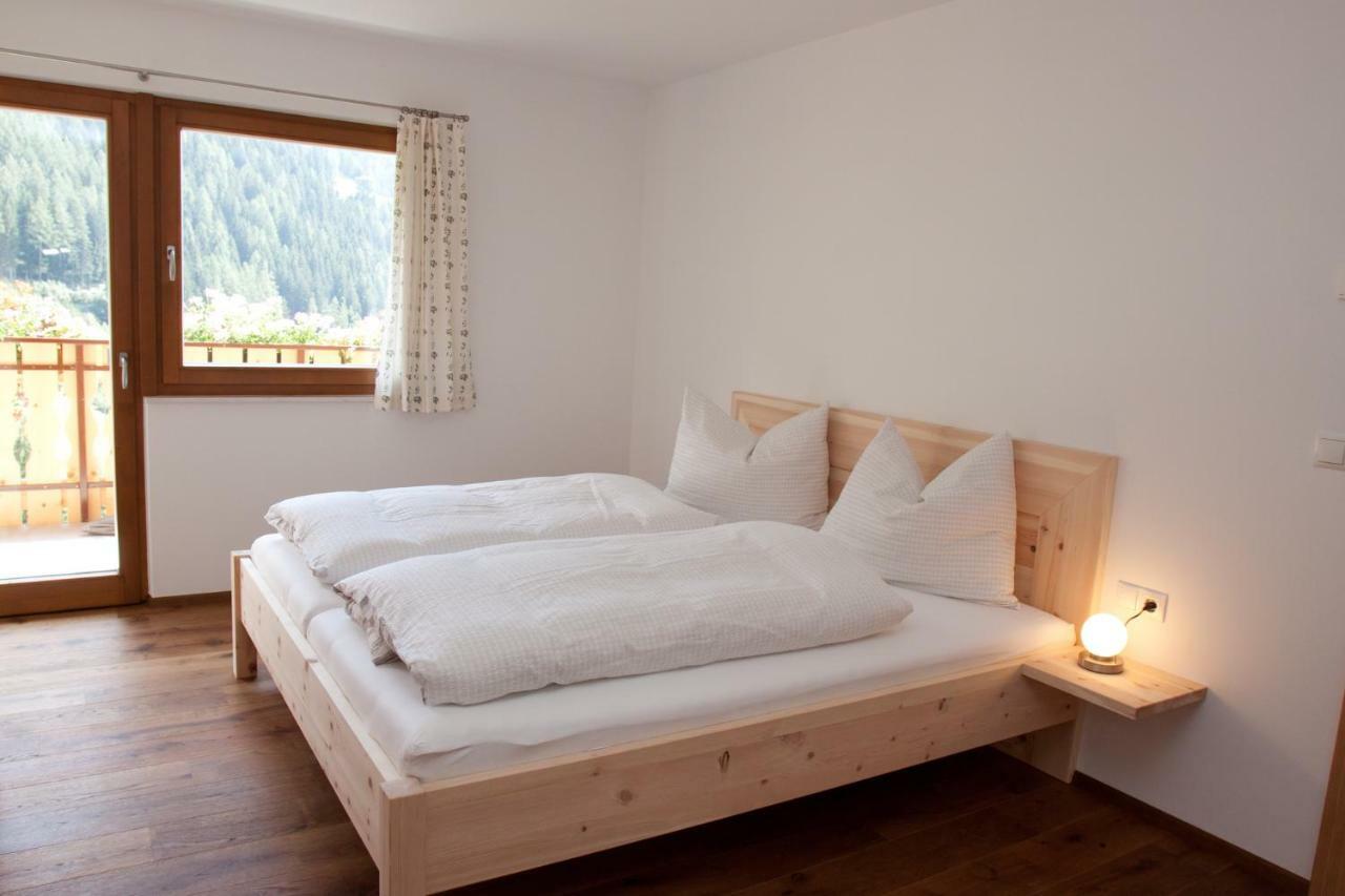 Schweinsteghof Urlaub Auf Dem Bauernhof Appartement Sarentino Buitenkant foto
